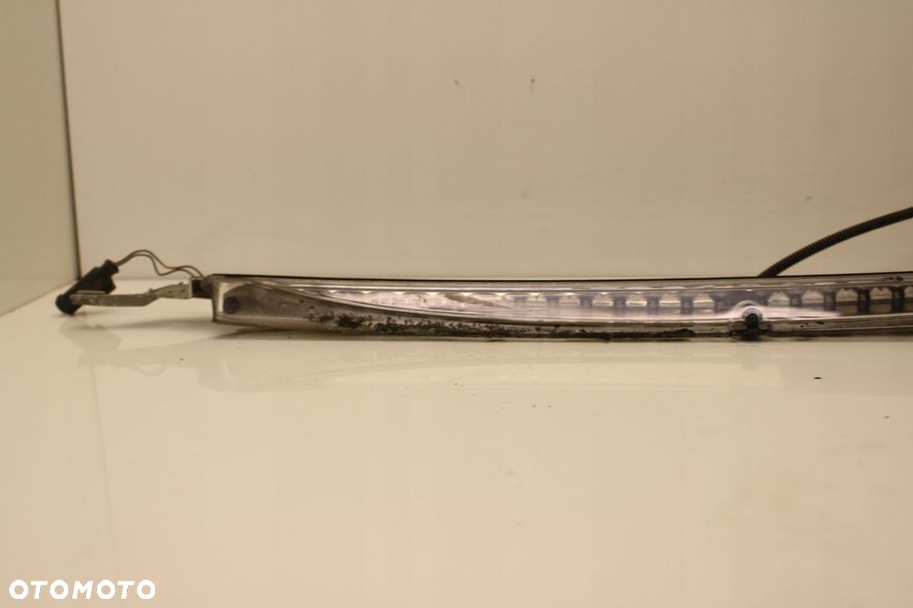 BMW 5 E61 KOMBI 2003R- OBUDOWA TRZECIE ŚWIATŁO LAMPA STOP STOPU - 2