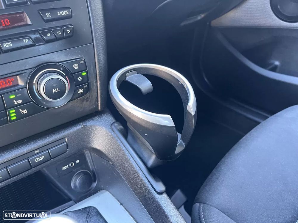 BMW X1 18 d sDrive Line Sport - 32