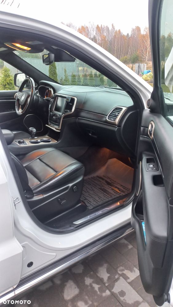 Jeep Grand Cherokee 5.7 V8 HEMI Summit - 5