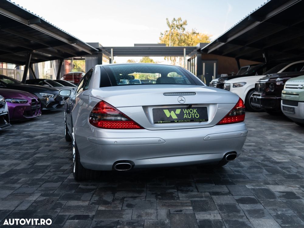 Mercedes-Benz SL 350 Aut - 8