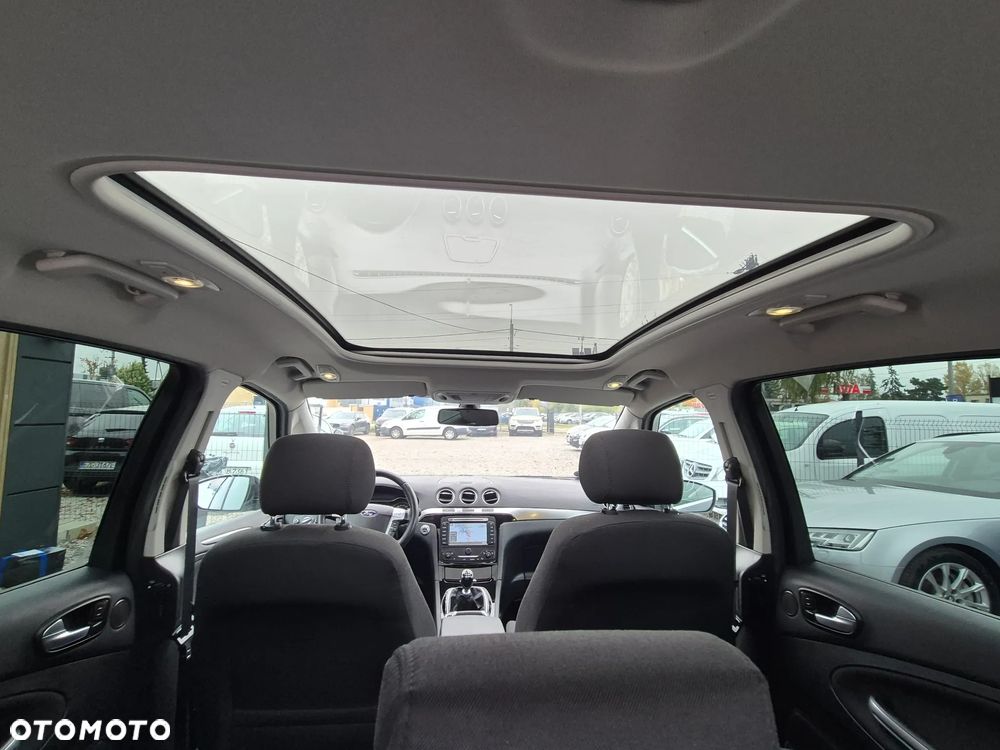 Ford S-Max 2.0 TDCi DPF Business Edition - 29