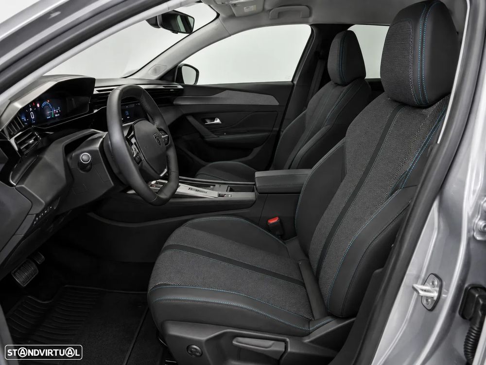 Peugeot 308 SW Hybrid 136 e-DSC6 Allure - 11