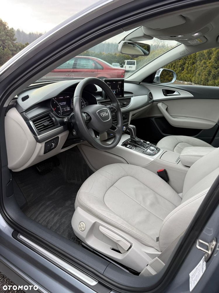 Audi A6 Avant 2.0 TDI Ultra S tronic - 15