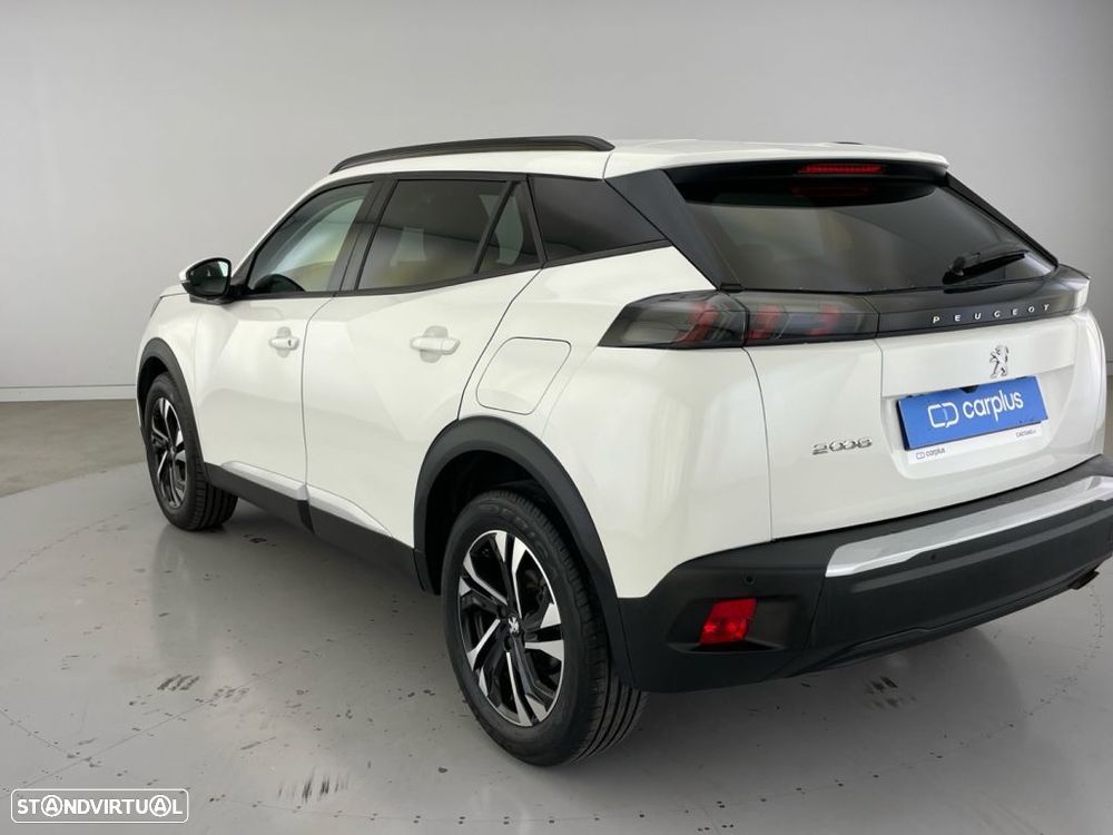 Peugeot 2008 1.2 PureTech Allure - 24
