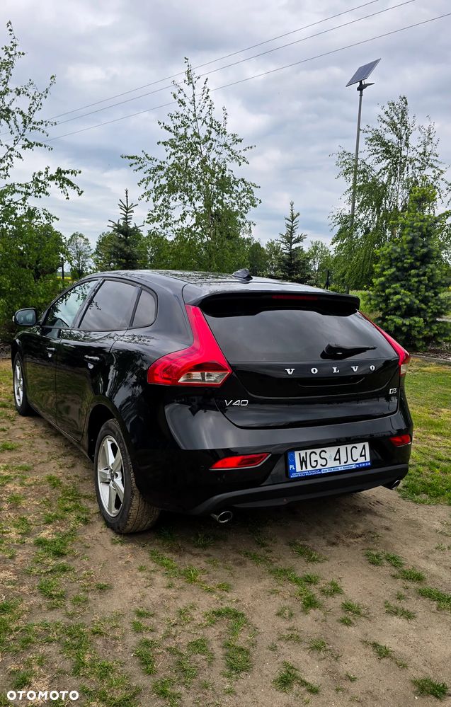 Volvo V40 D3 Kinetic - 11