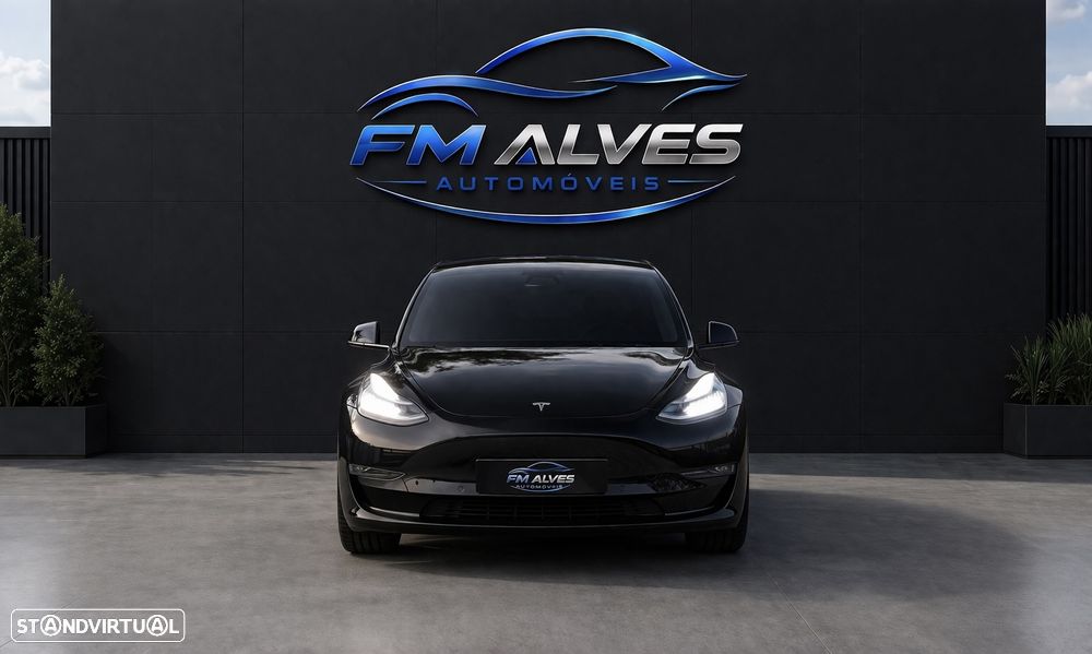 Tesla Model 3 Long-Range RWD - 3