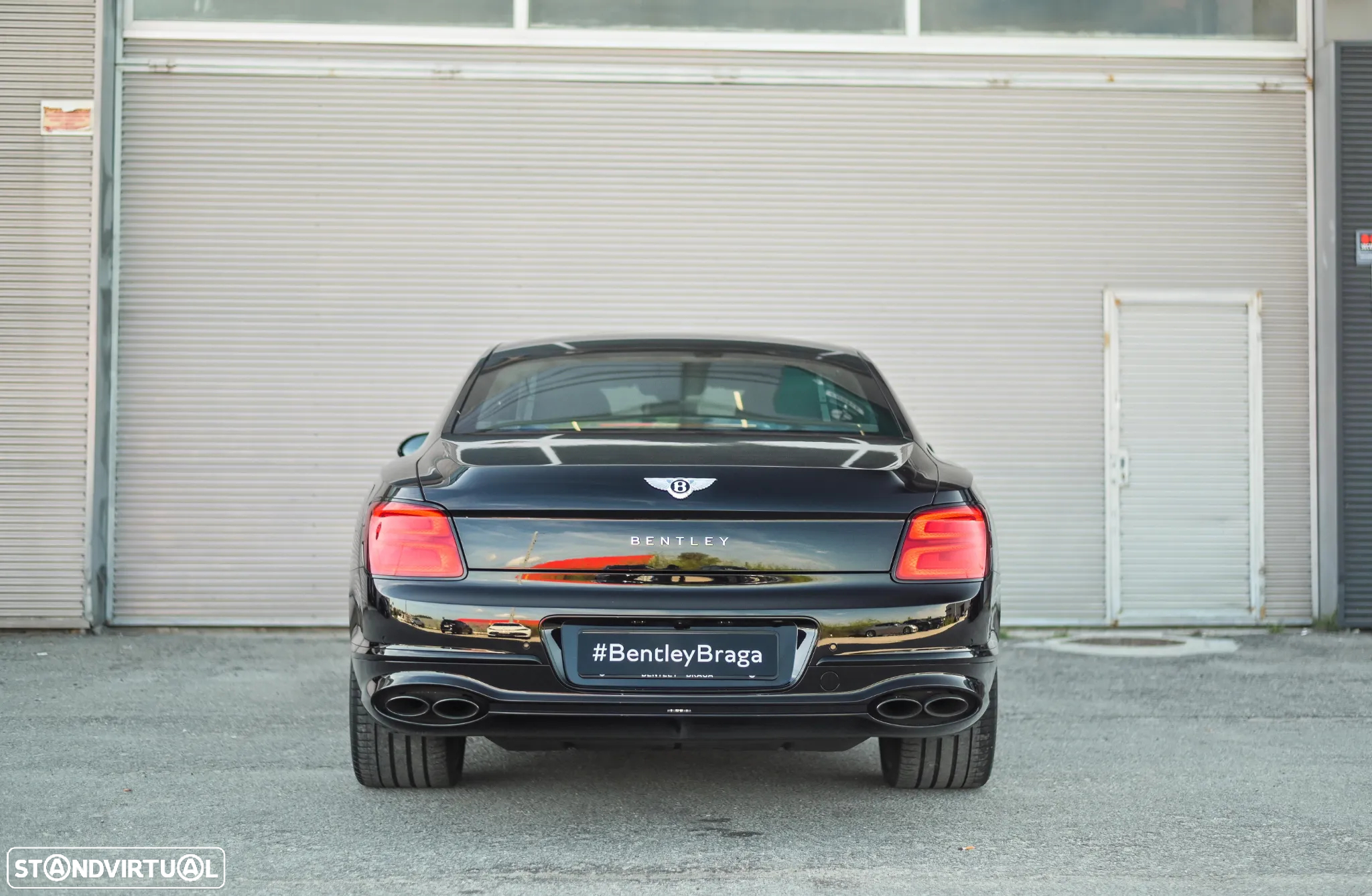 Bentley Flying Spur Hybrid - 8