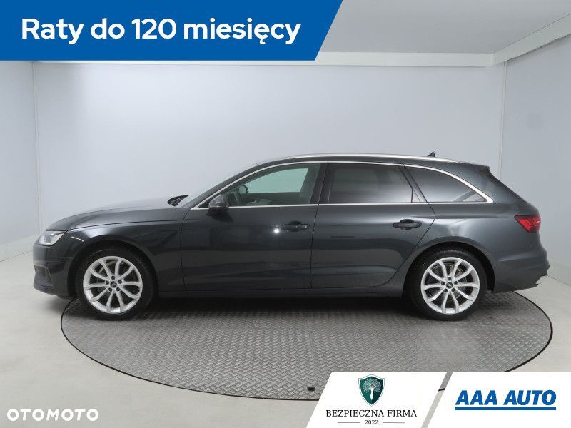 Audi A4 Avant - 4