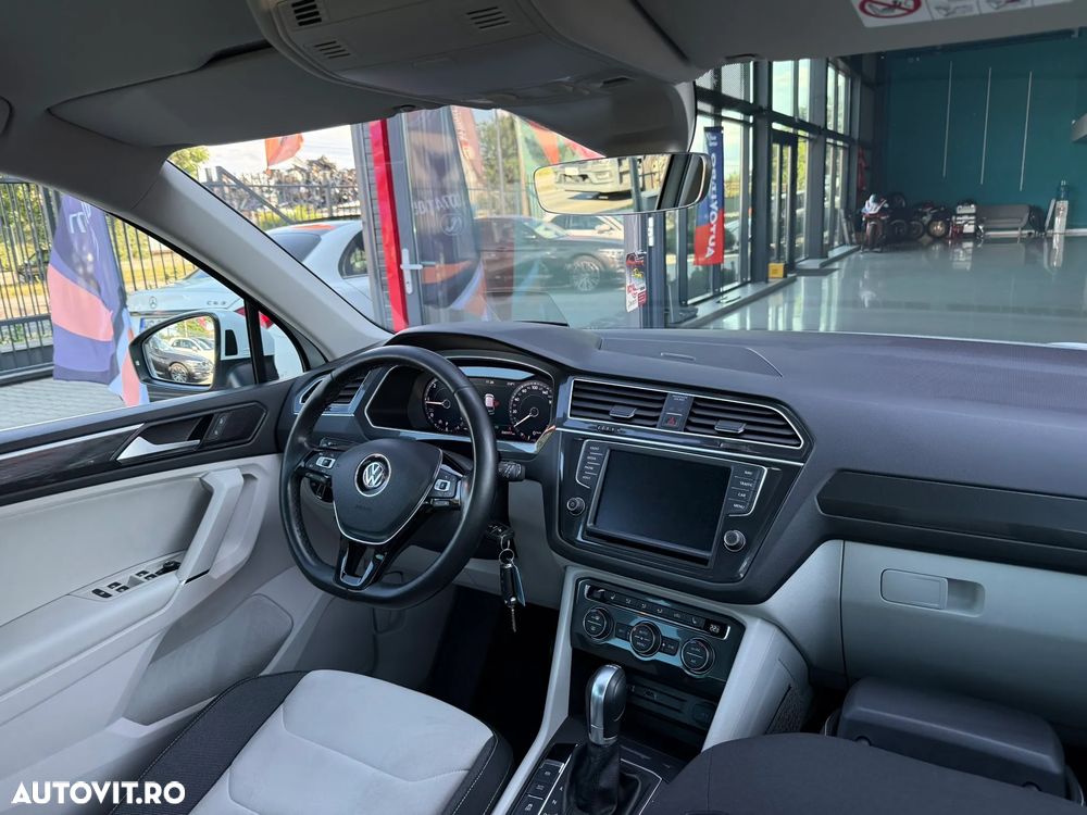 Volkswagen Tiguan 2.0 TDI 4Mot DSG Highline - 16