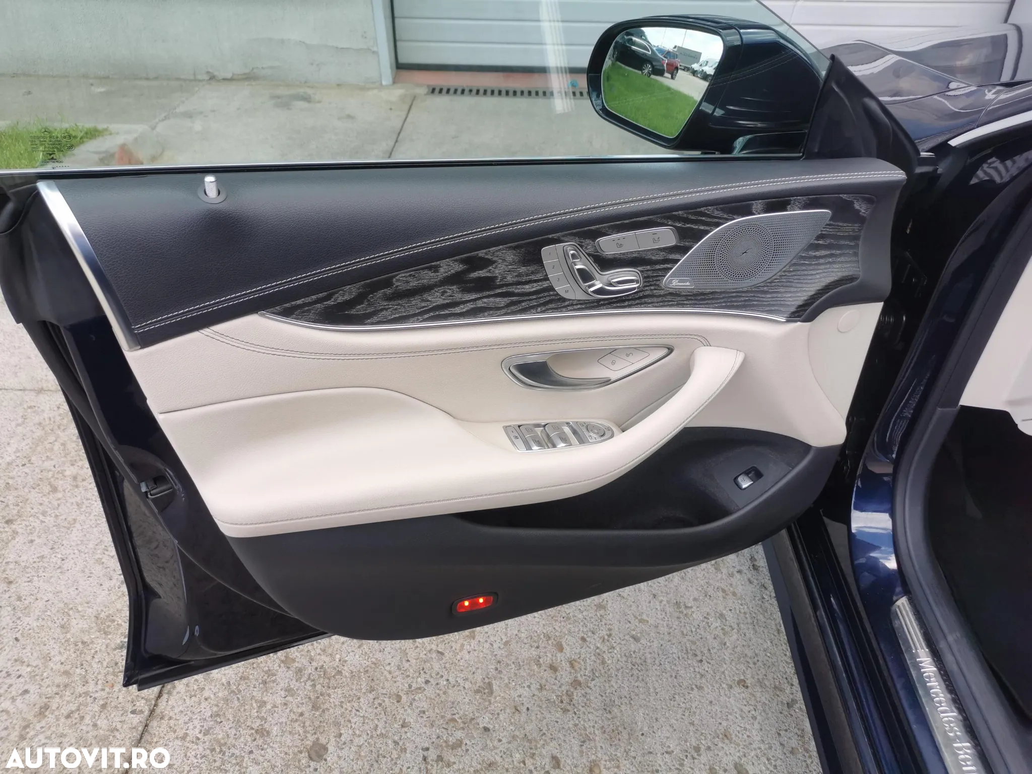 Mercedes-Benz CLS 350 9G-TRONIC AMG Line - 22