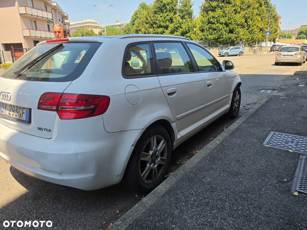 Audi A3 Sportback - 5