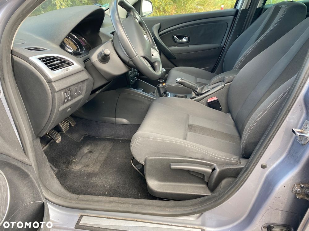 Renault Megane 1.6 16V 110 Dynamique - 28