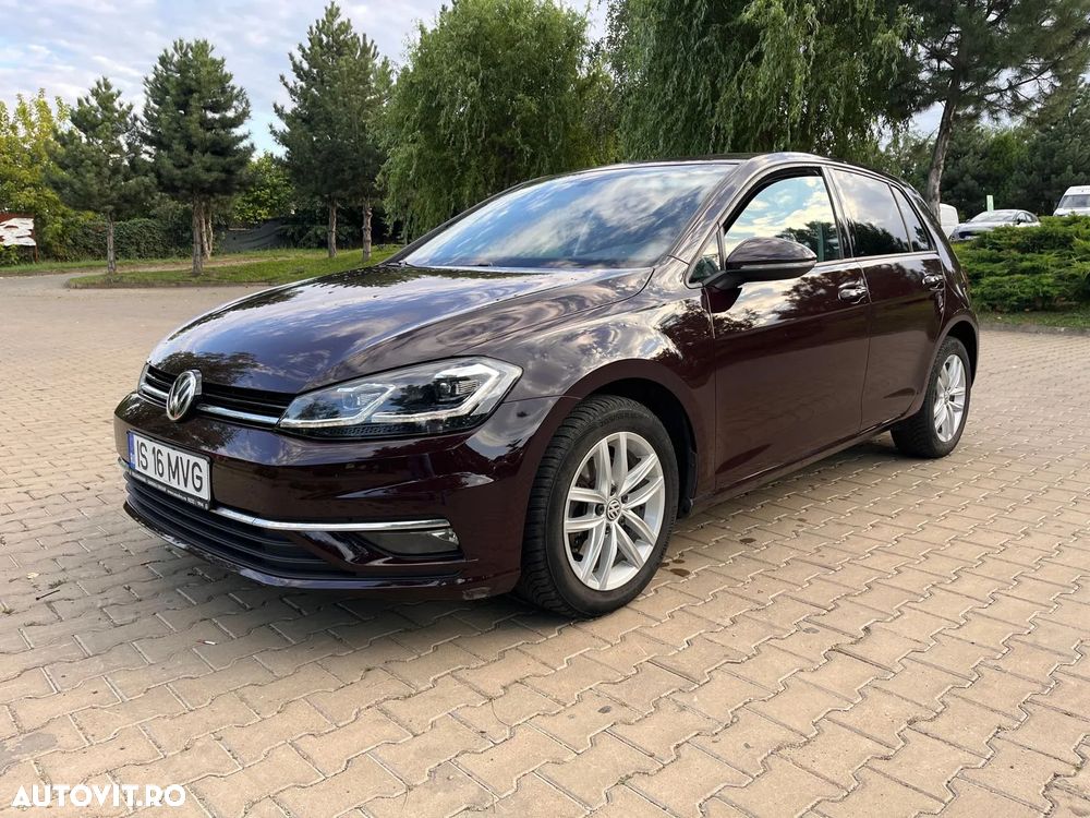 Volkswagen Golf 1.6 TDI DSG Highline - 1