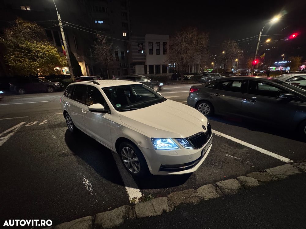 Skoda Octavia 2.0 TDI Style - 12