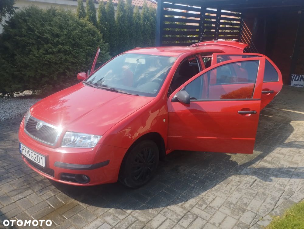 Skoda Fabia 1.4 16V Classic + - 3