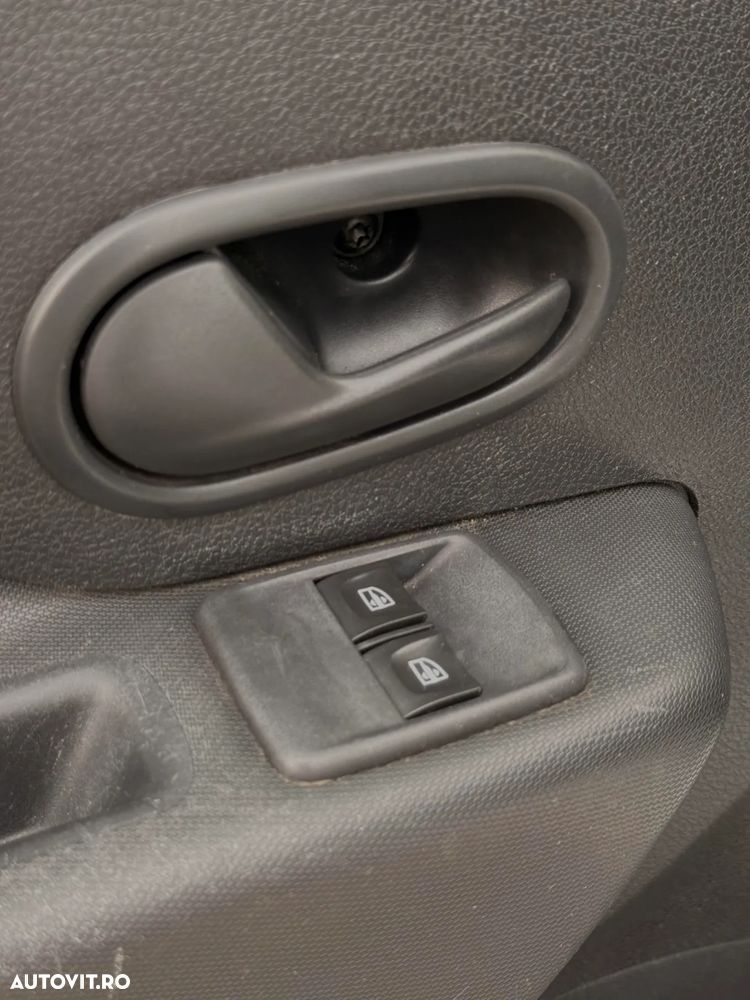 Dacia Logan 1.0 SCe Ambiance - 22