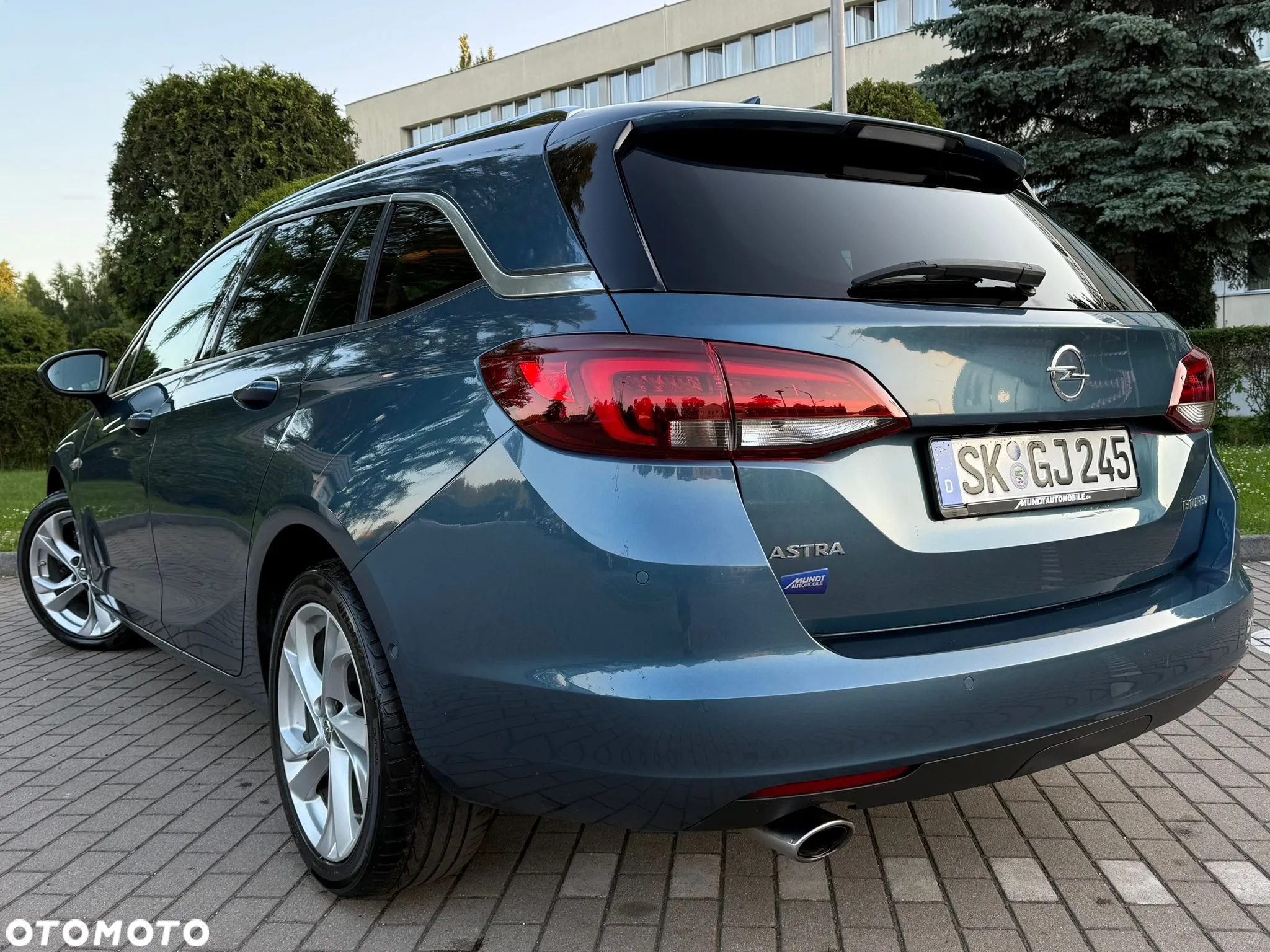 Opel Astra V 1.6 CDTI Elite S&S - 14