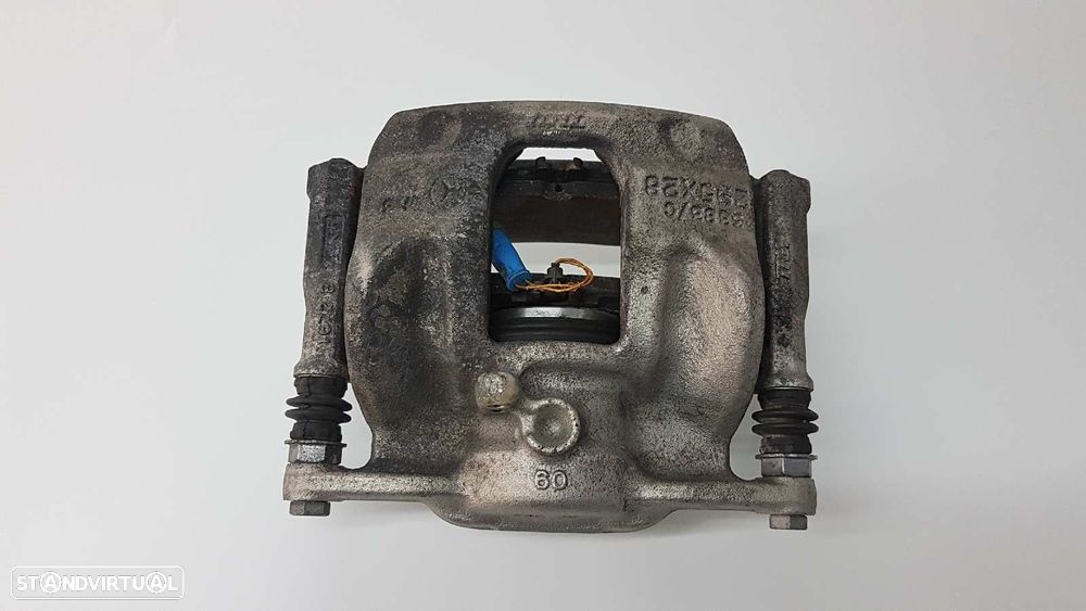PINÇA DE TRAVÃO FRENTE DIREITA MERCEDES CLASE CLA (W117) CLA 220 CDI (117.303) - 3