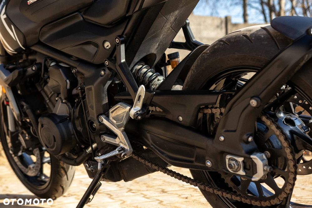 Triumph Trident - 23