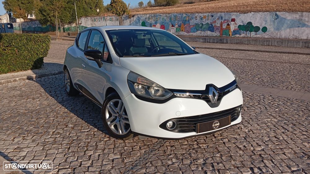 Renault Clio - 1