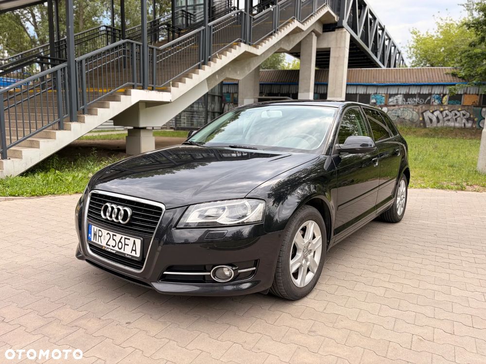 Audi A3 Sportback 2.0 TDI DPF Ambiente - 3