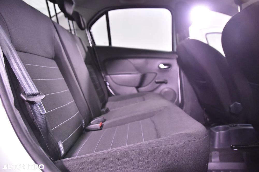 Dacia Logan - 12