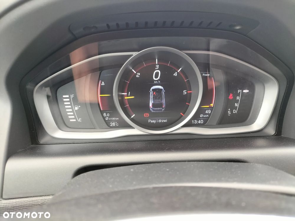 Volvo XC 60 D4 Drive-E Momentum - 6