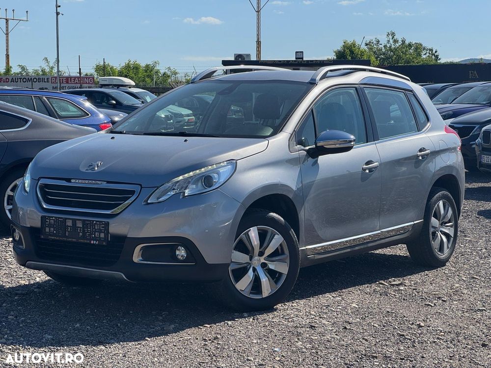 Peugeot 2008 PureTech 110 Stop&Start Allure - 2