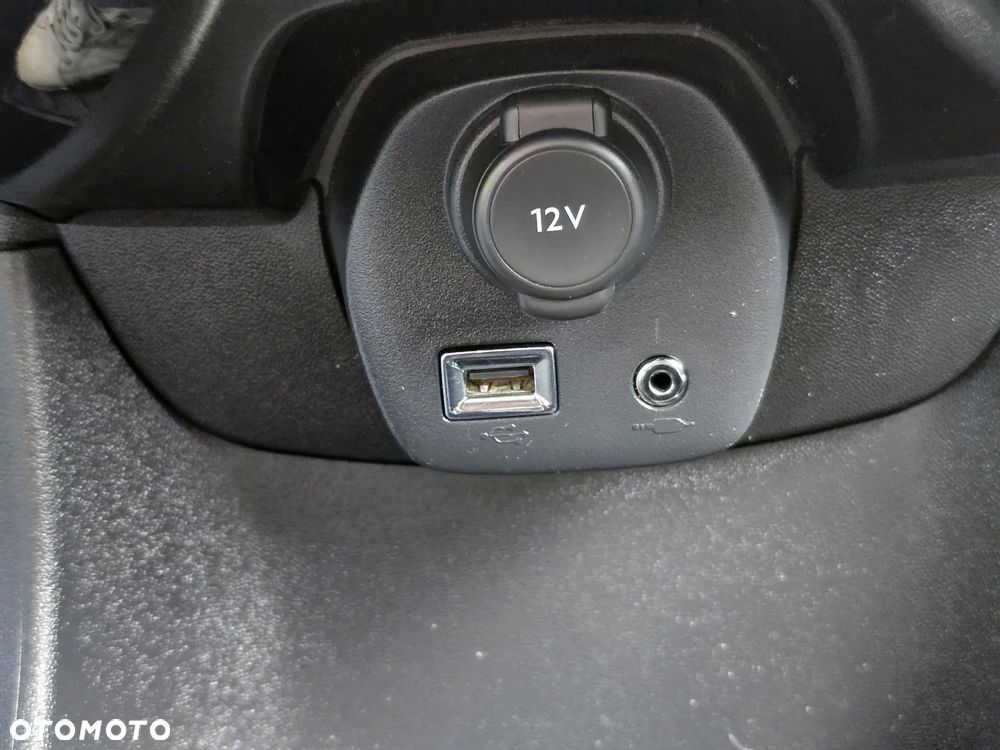 Peugeot 108 VTI 68 ETG5 Top Active - 34