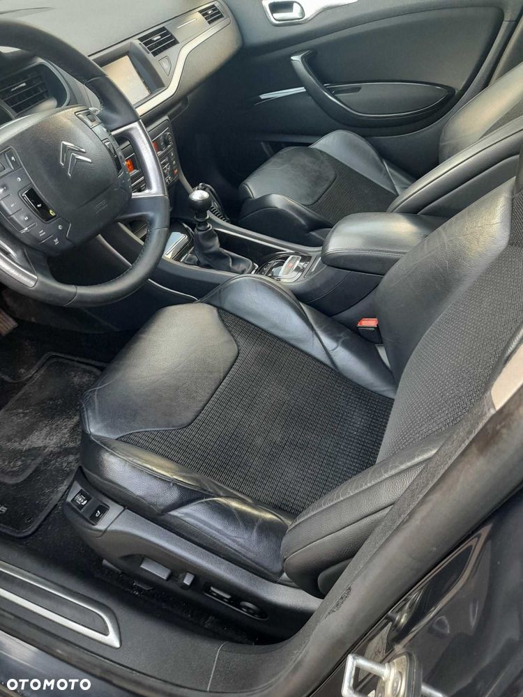 Citroen C5 2010 photo 5