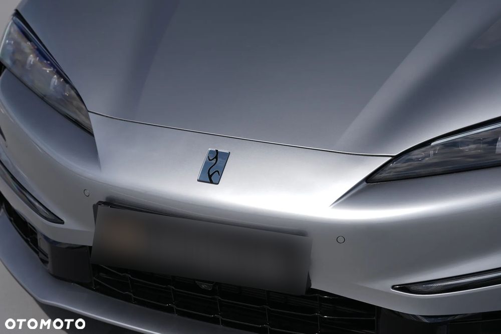 BYD Yangwang U7 - 17