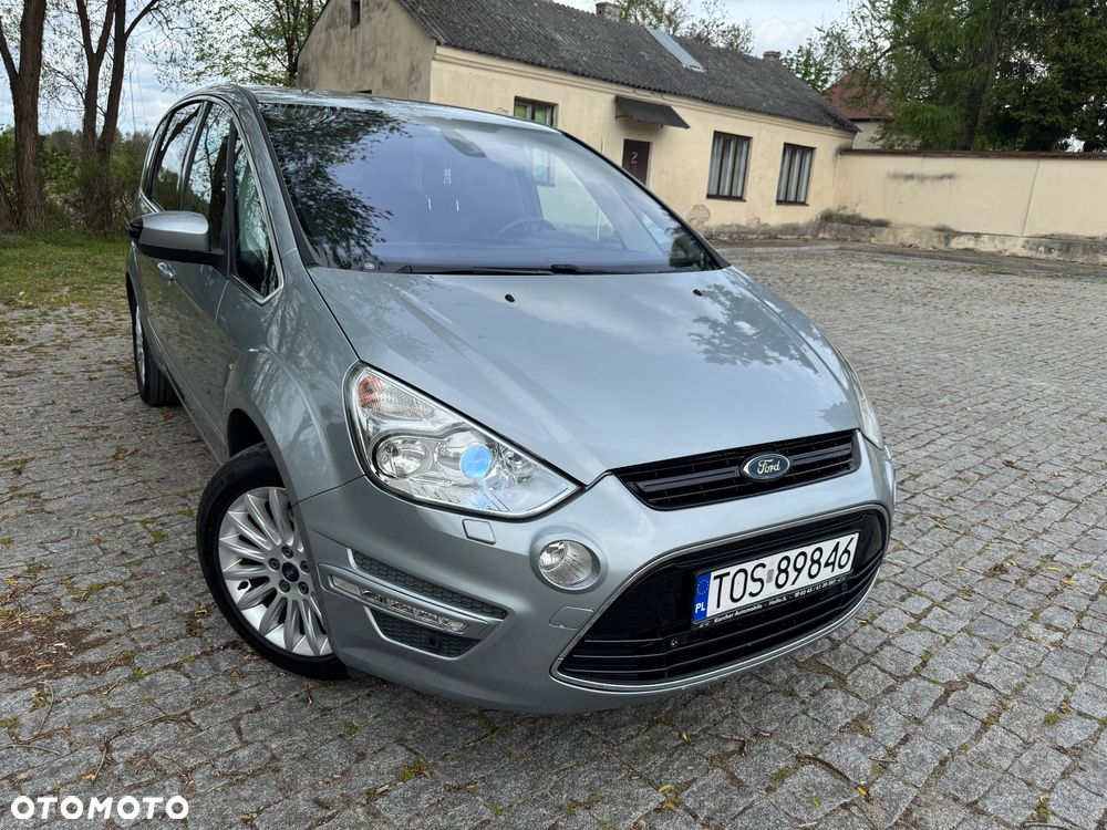 Ford C-MAX 2.0 TDCi Champions Edition - 2