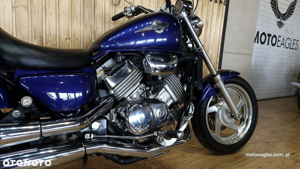 Honda VF - 9