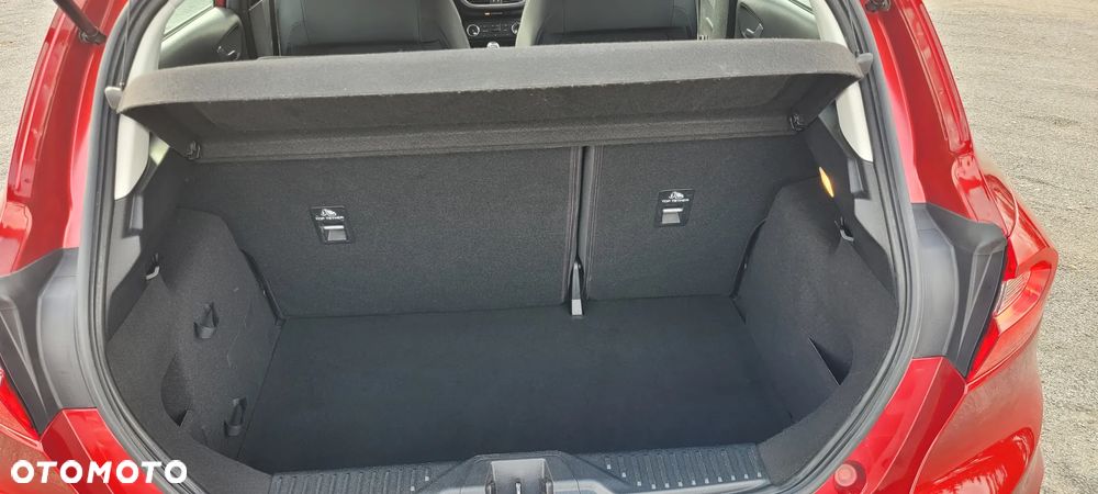 Ford Fiesta 1.0 EcoBoost S&S TITANIUM - 11