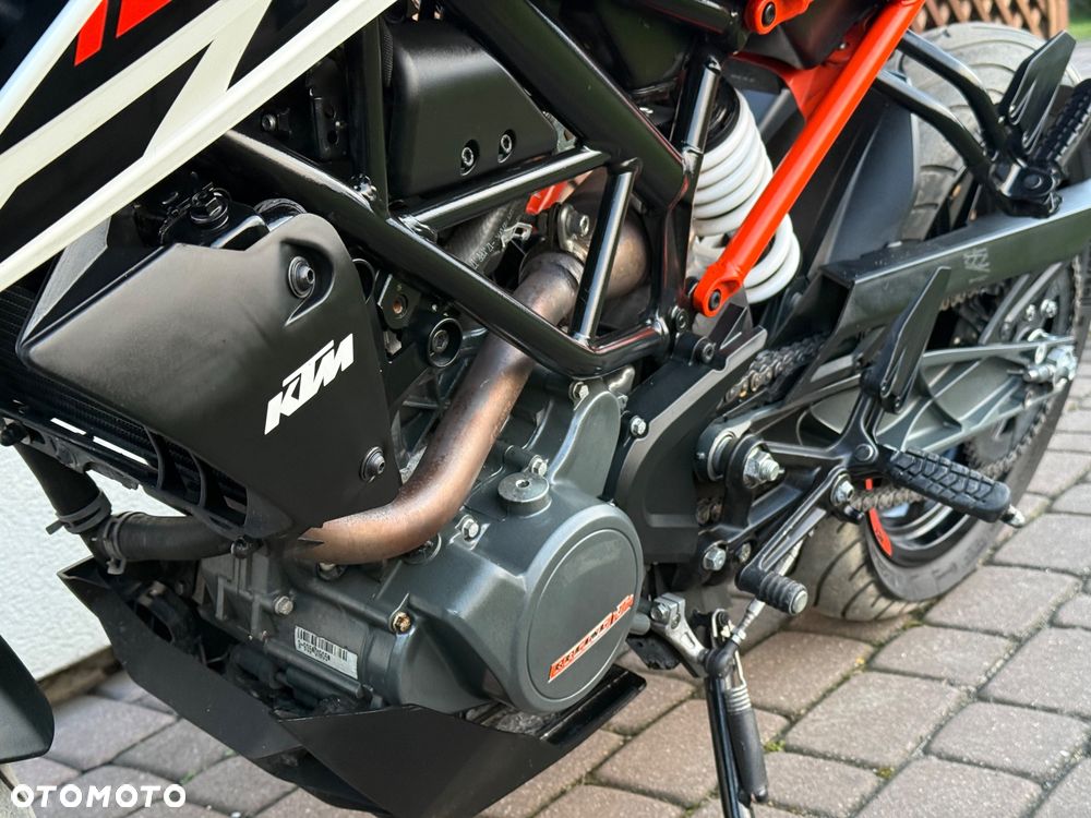 KTM Duke 125 - 9
