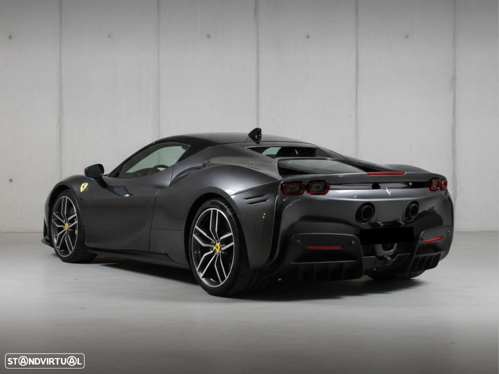 Ferrari SF90 Stradale - 3