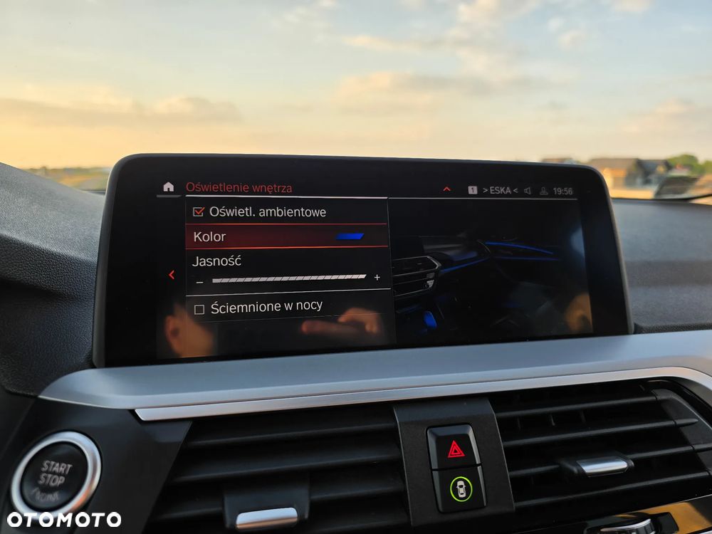 BMW X3 xDrive20d - 28
