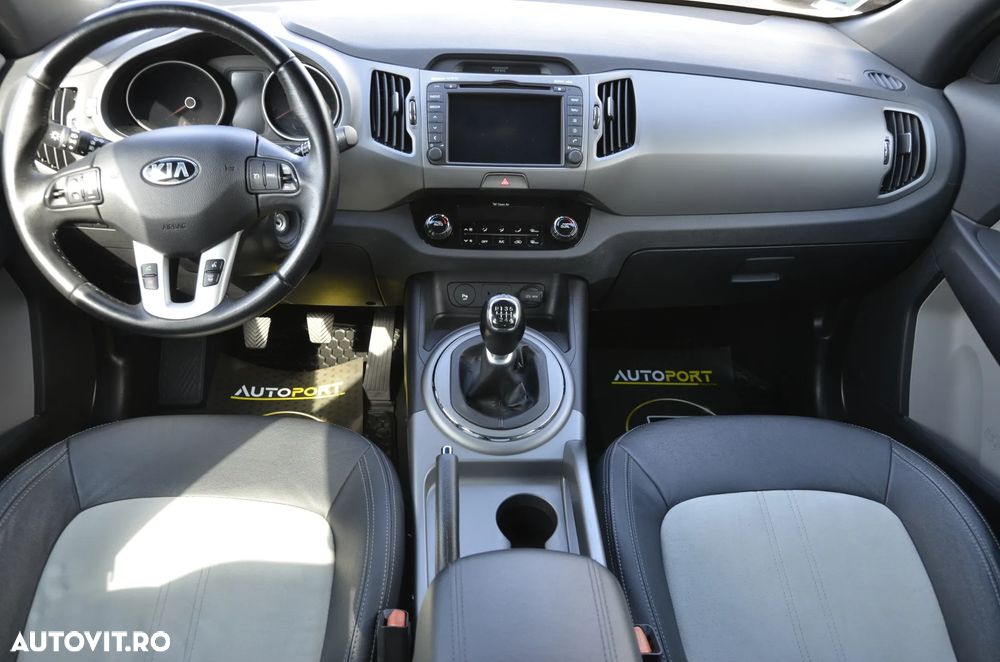 Kia Sportage 1.7 CRDI 2WD Spirit - 9