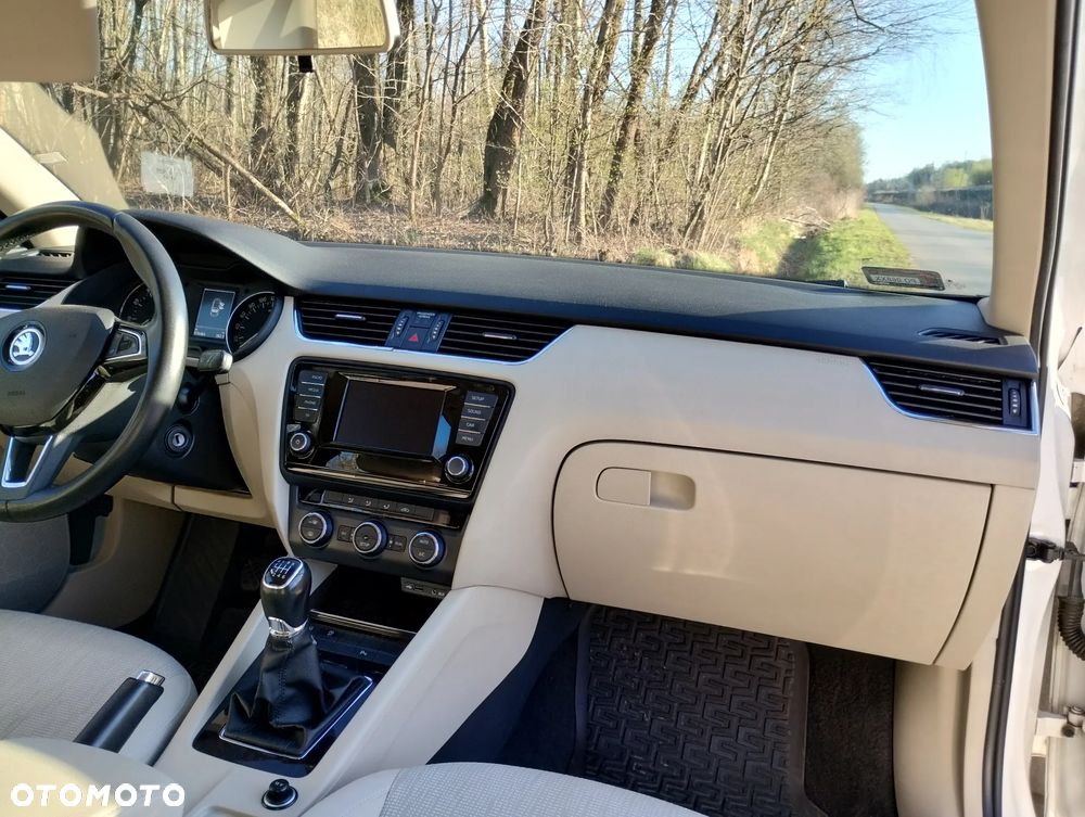 Skoda Octavia 1.2 TSI Ambition - 14