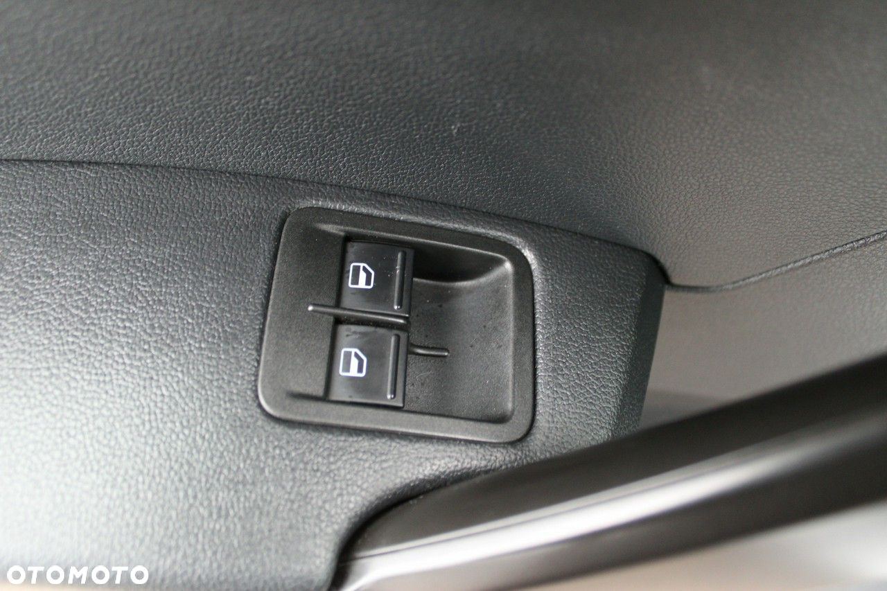 Volkswagen Caddy - 15