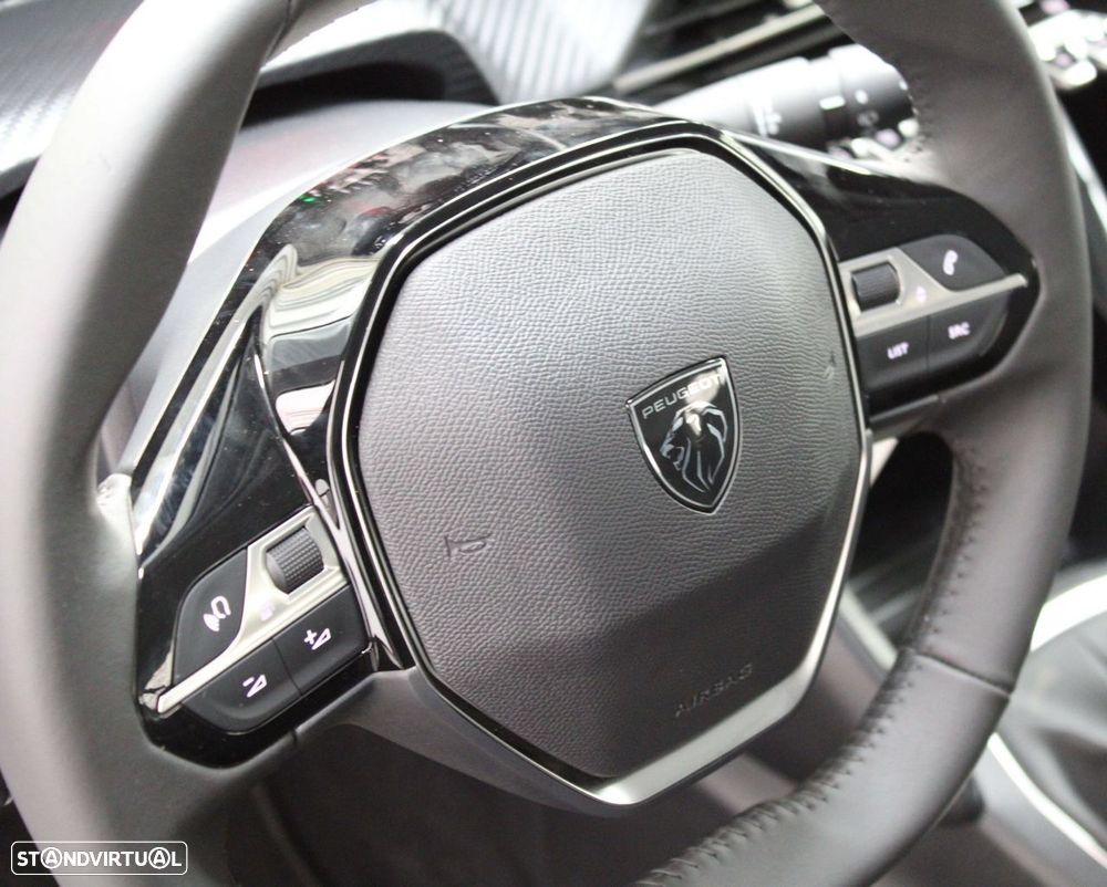 Peugeot 208 PureTech 100 Style - 12