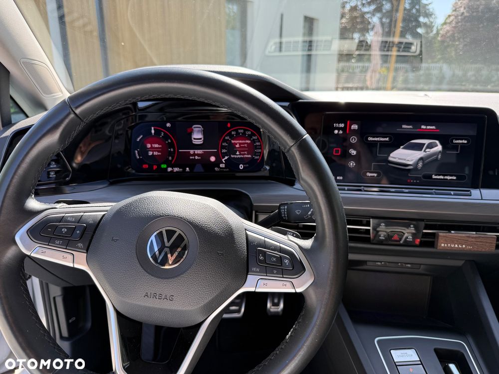 Volkswagen Golf 1.5 eTSI EVO Style DSG - 10