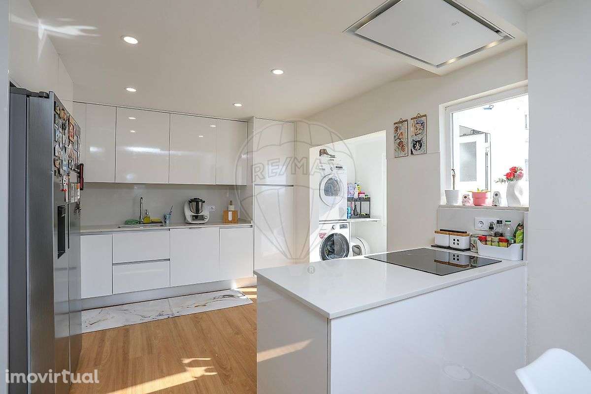 Moradia T2 para venda - Grande imagem: 2/23