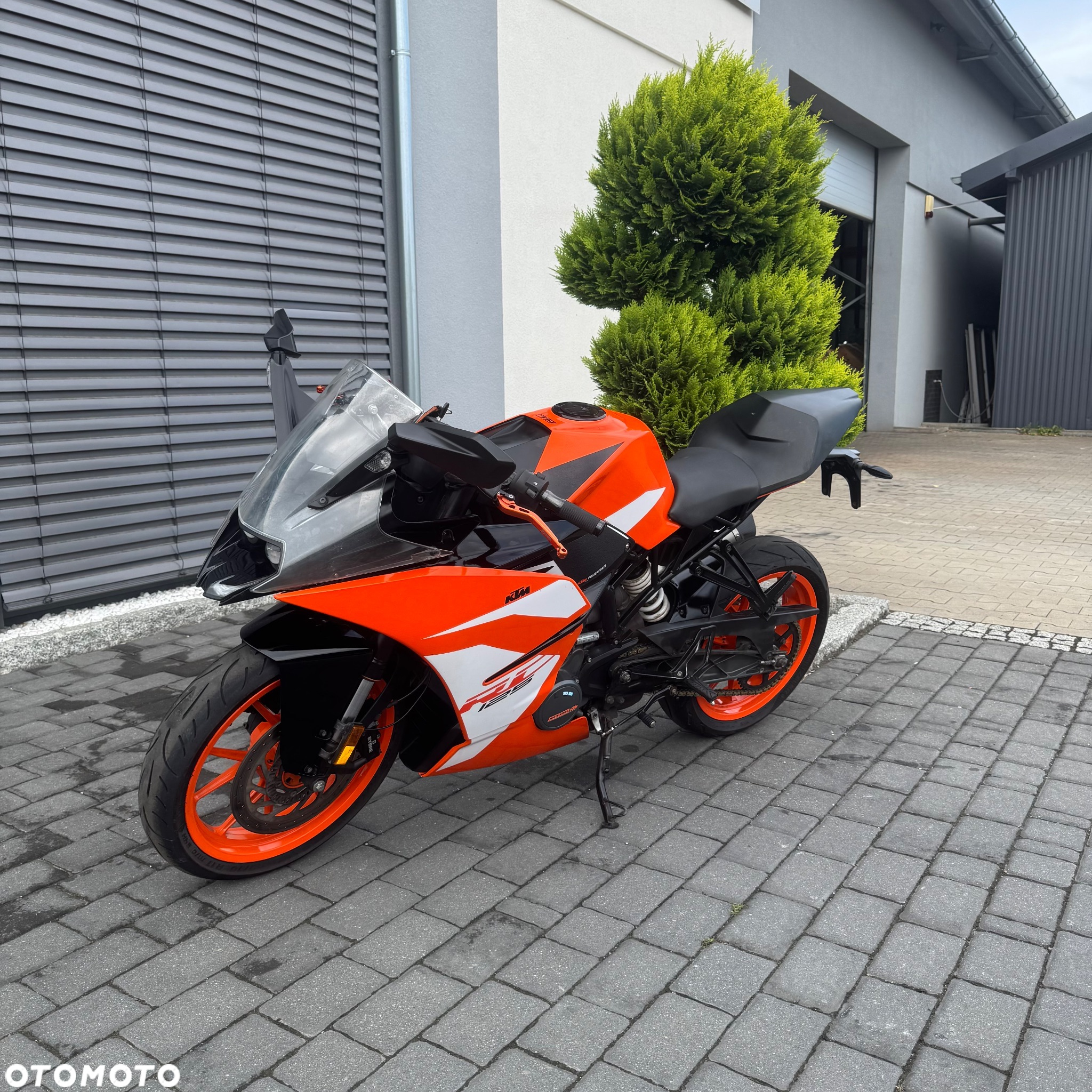 KTM RC 125 - 7