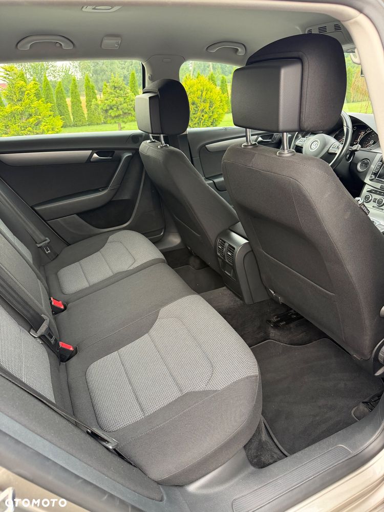 Volkswagen Passat 2.0 TDI Comfortline CityLine - 17