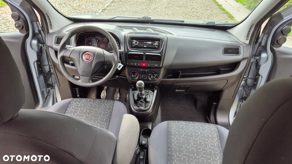 Fiat Doblo 1.4 16V Dynamic - 22
