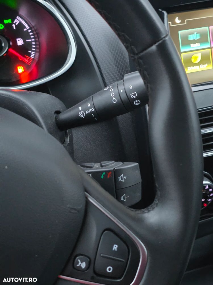 Renault Clio - 12