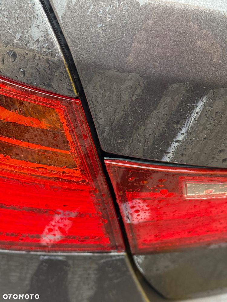 BMW Seria 3 320i xDrive - 14