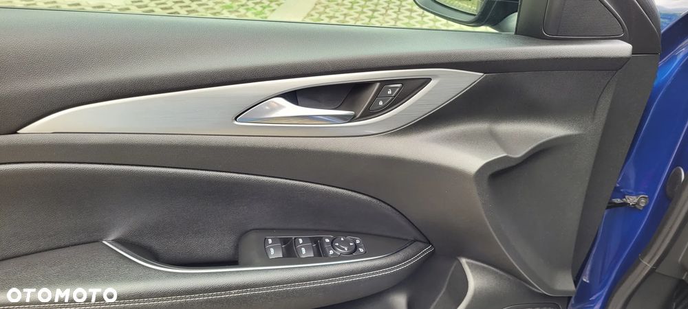 Opel Insignia 1.5 Business Edition - 17