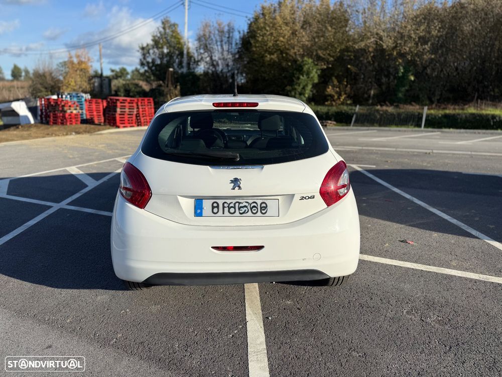 Peugeot 208 1.4 HDi Active - 4